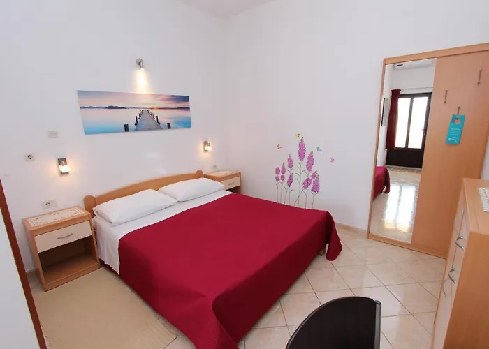 Gasthof Room And Apartment Lea Rovinj